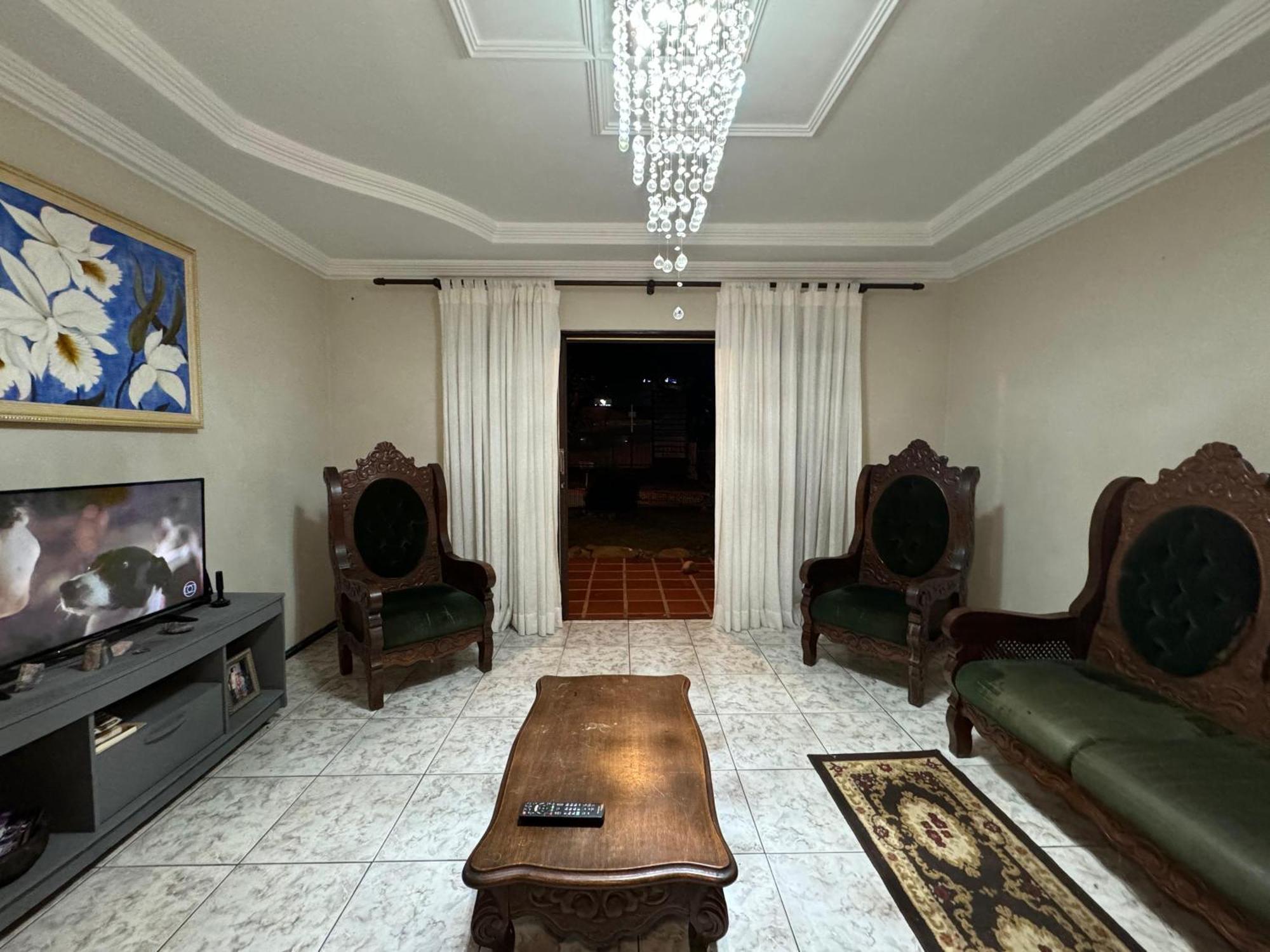 Triana Guest House فوز دو إيغواسو المظهر الخارجي الصورة