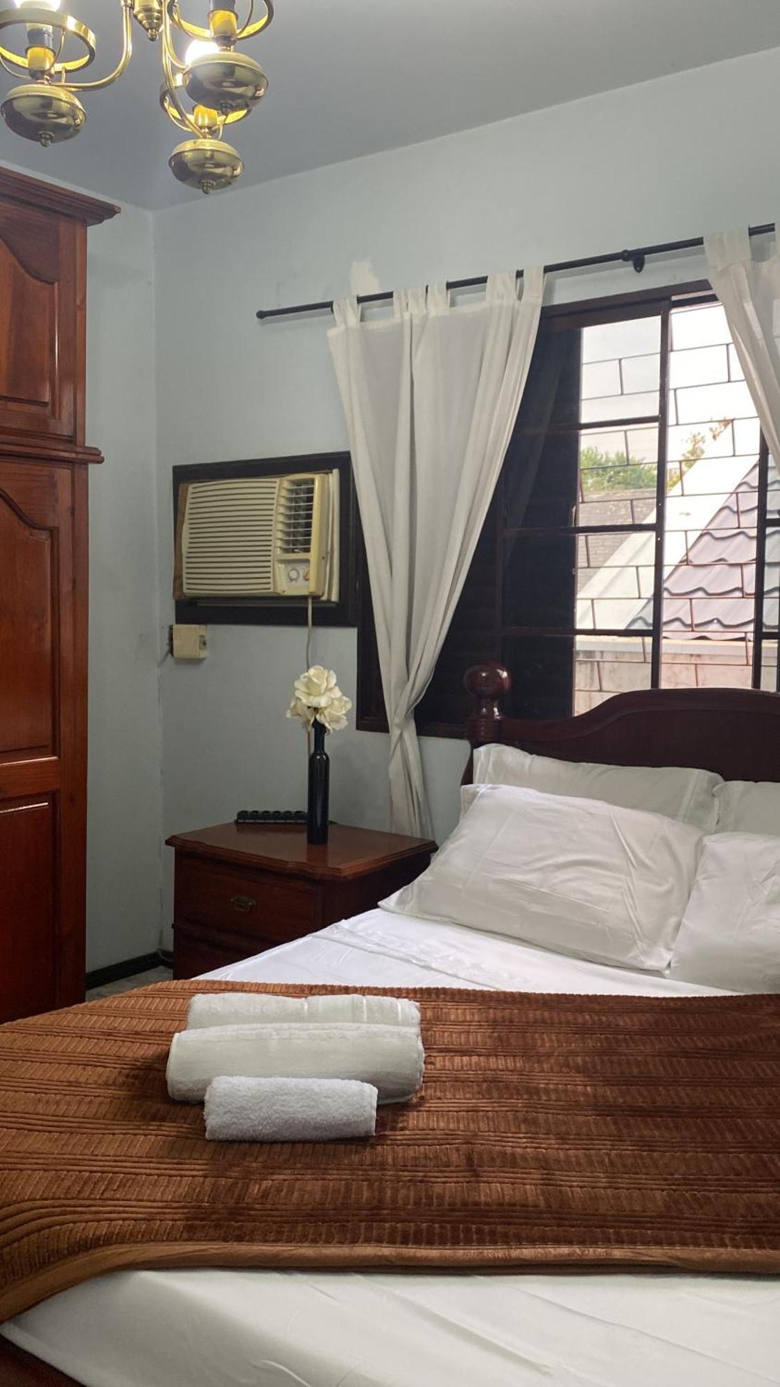 Triana Guest House فوز دو إيغواسو المظهر الخارجي الصورة