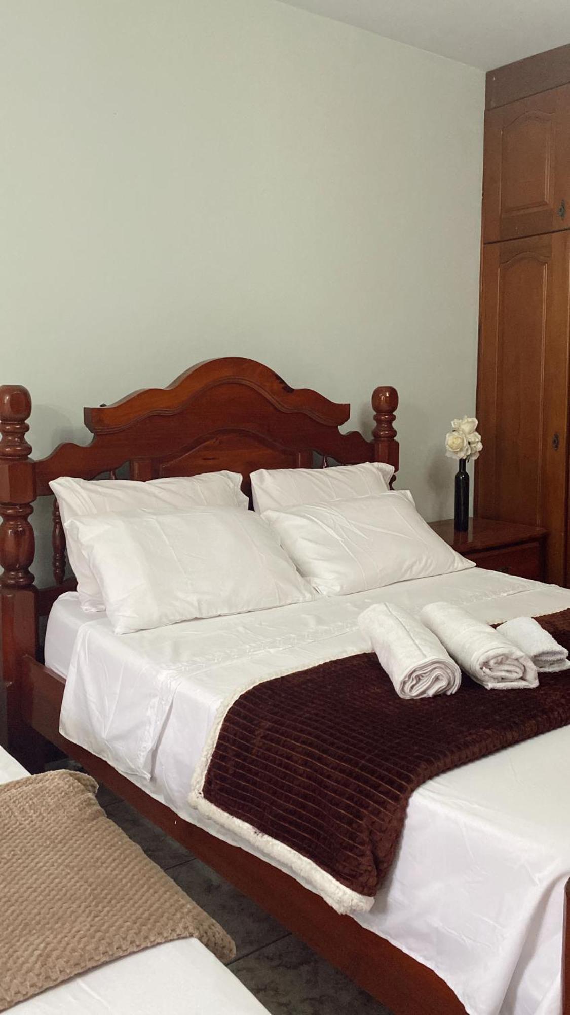 Triana Guest House فوز دو إيغواسو المظهر الخارجي الصورة