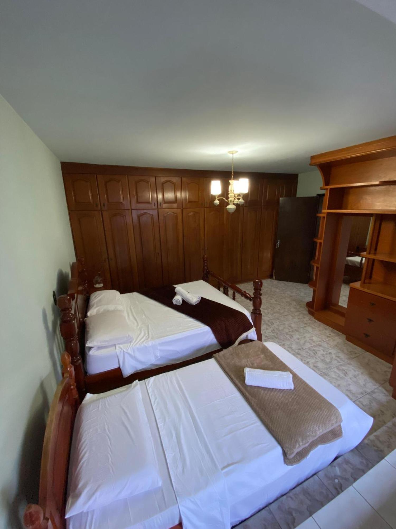Triana Guest House فوز دو إيغواسو المظهر الخارجي الصورة